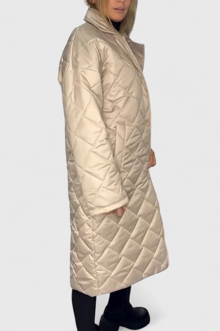 Tarynne Elegant Coat